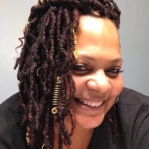 Meet your Posher, Mindi